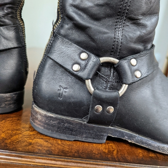 Frye Phillip Harness Short - Picture 7 of 11